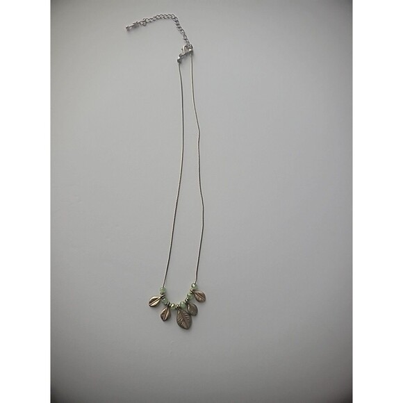 Vintage Necklace Chain Silver Tone Green Beads Gold Tone Leaves Jewelry Costume - Picture 7 of 9